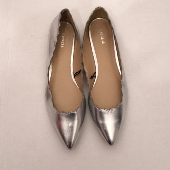 ladies silver flat shoes